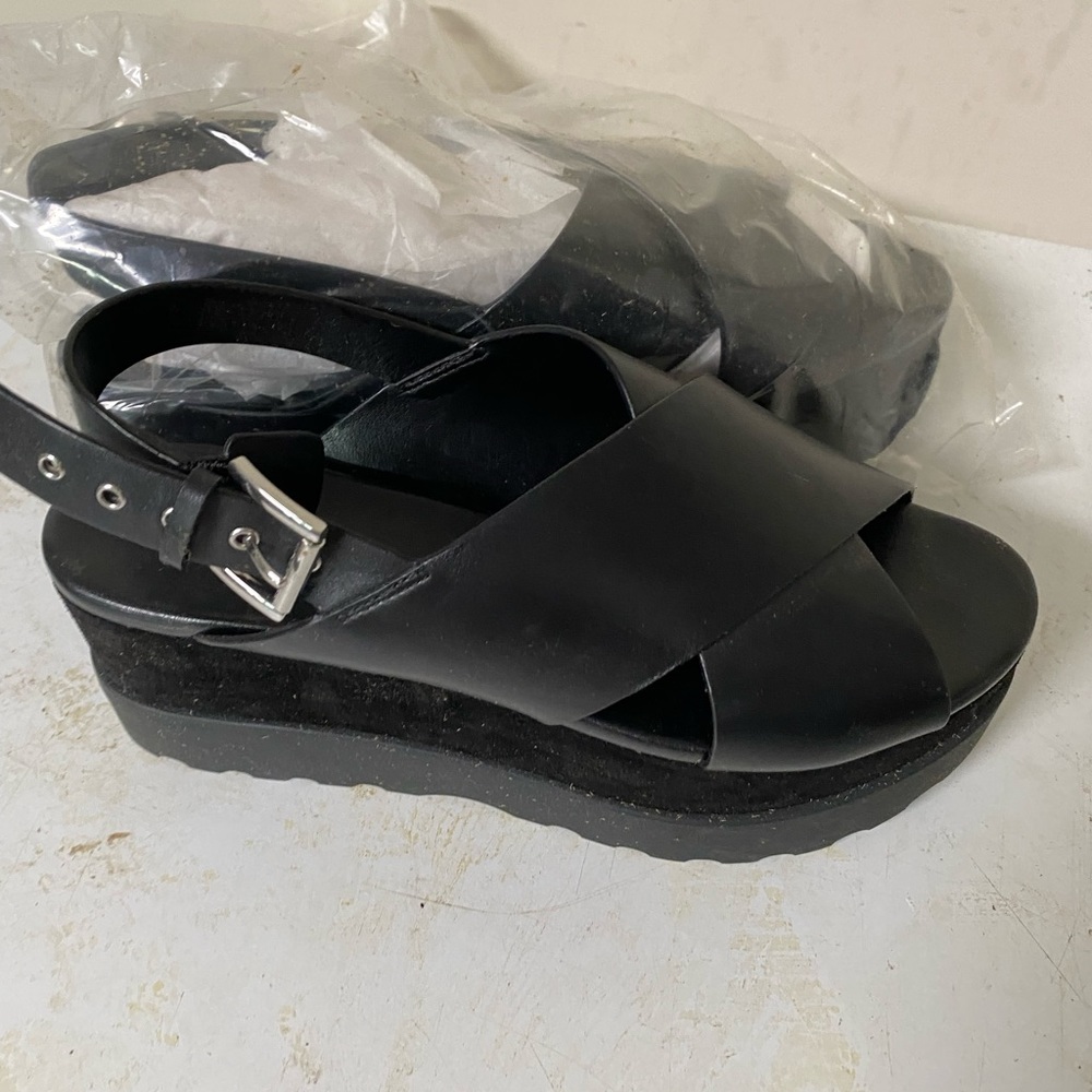Excellent condition - Picture 2 of 2